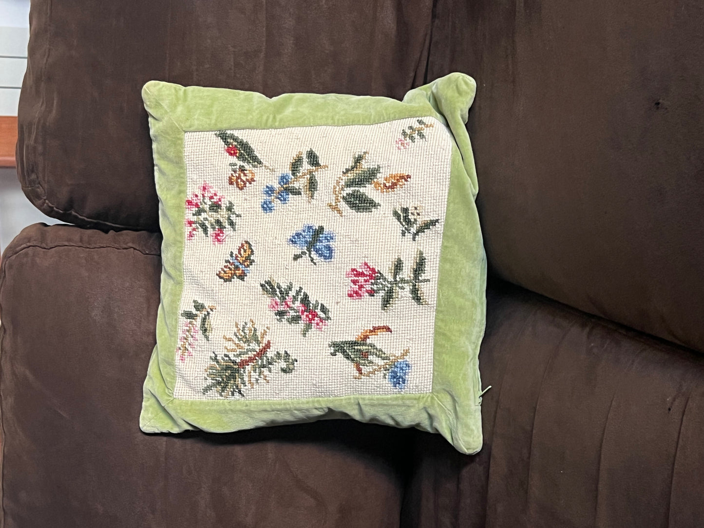 Cuscino in velluto e tela