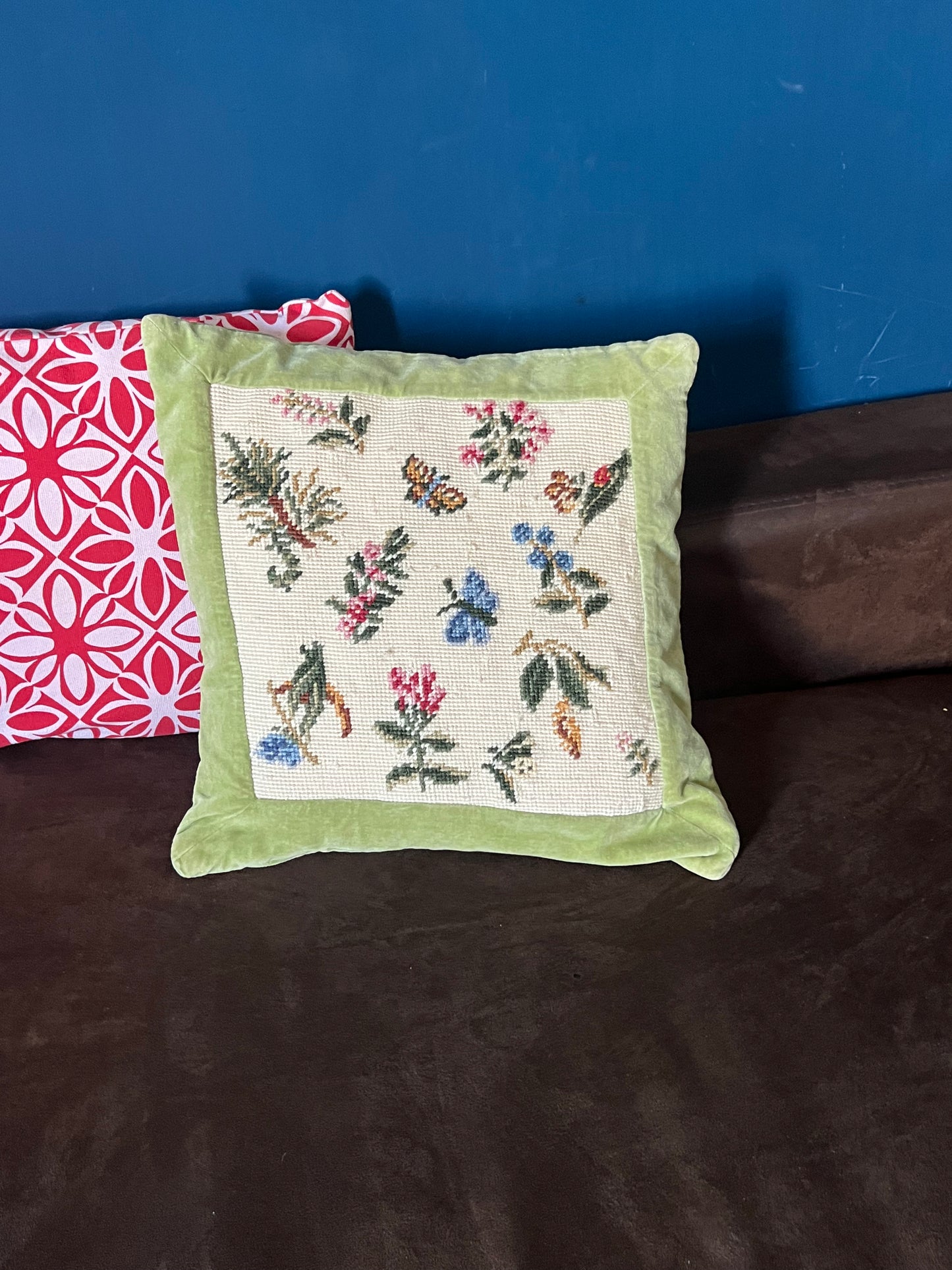 Cuscino in velluto e tela